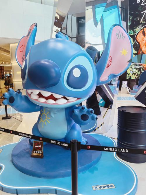 上海迪士尼声控机器人如何互动体验？-第3张图片-广州国自机器人