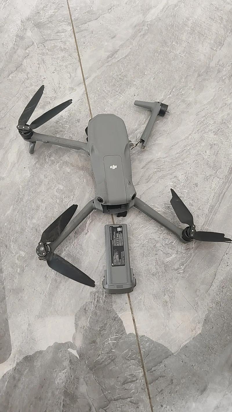 大疆无人机易炸机吗？质量靠谱吗？-第1张图片-广州国自机器人