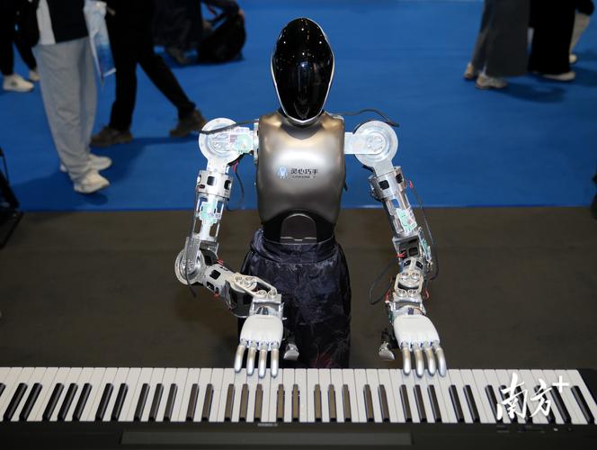 2025全国无人机展会有哪些新看点？-第2张图片-广州国自机器人