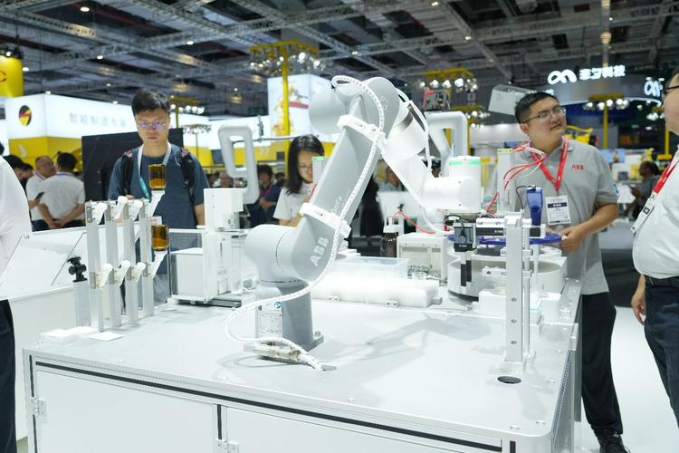 沈阳ABB机器人公司做什么的？-第2张图片-广州国自机器人