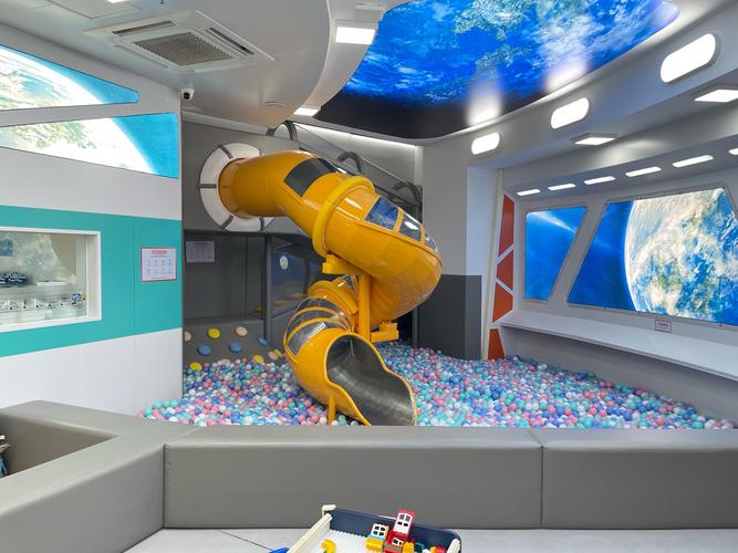 东莞尼罗河机器人餐厅-第1张图片-广州国自机器人