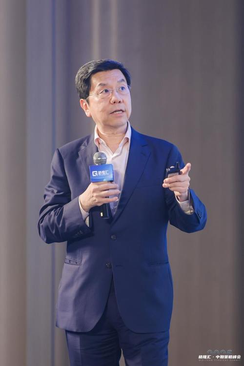 李开复谈人工智能，未来趋势与挑战何在？-第2张图片-广州国自机器人