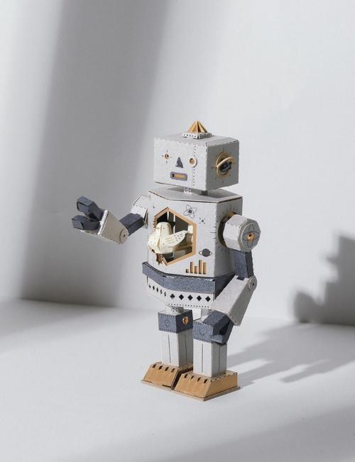 纸盒如何变身机器人？废旧纸盒巧做机器人指南-第1张图片-广州国自机器人