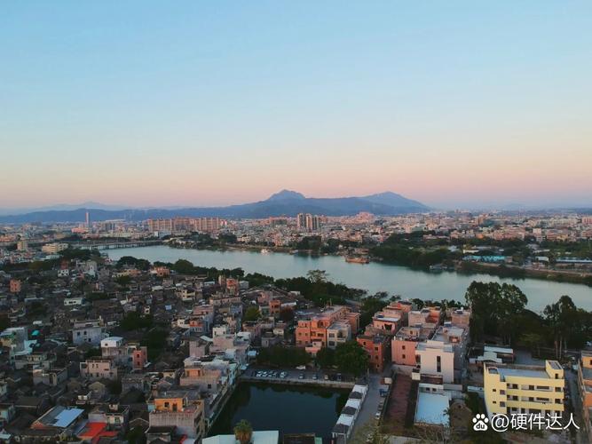 大疆 Spark 无人机值得新手入手吗？-第1张图片-广州国自机器人