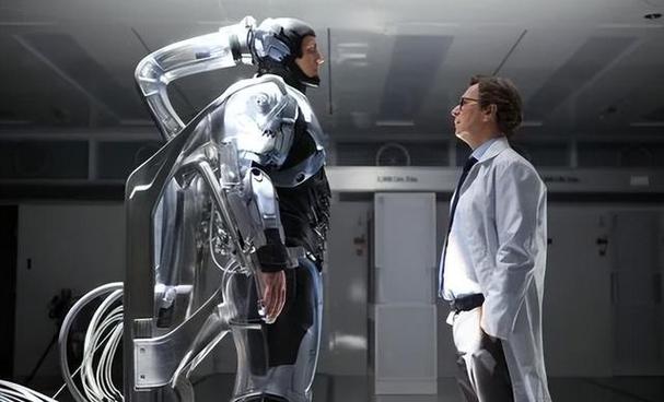 生命机器人公司电影讲的是什么故事?-第2张图片-广州国自机器人 生命机器人公司电影讲的是什么故事?-第2张图片-广州国自机器人