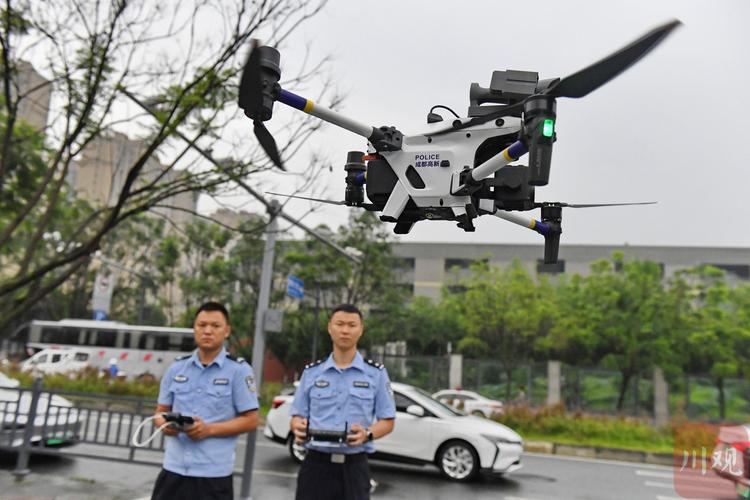 成都双流机场无人机事件-第3张图片-广州国自机器人