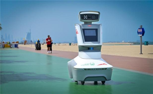 迪拜停车机器人 视频-第2张图片-广州国自机器人