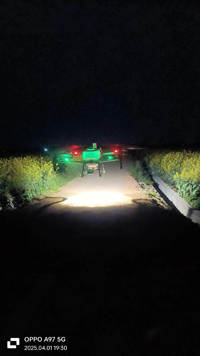 大疆无人机翅膀红灯咋回事？-第2张图片-广州国自机器人