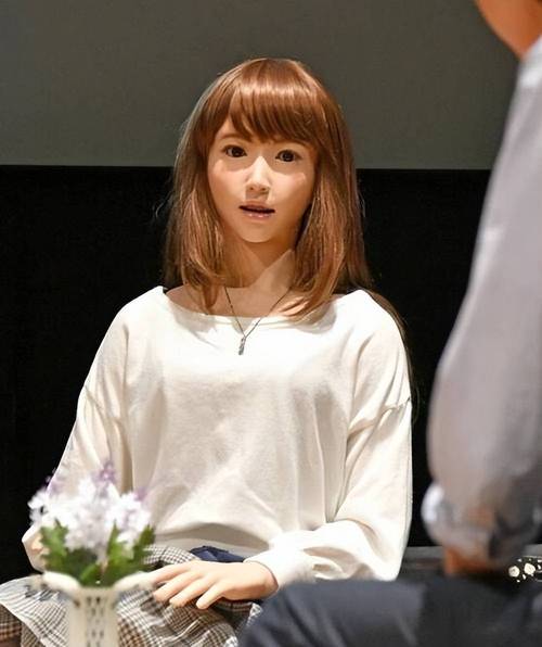 仿真女性机器人001，她会是人类的未来伴侣吗？-第1张图片-广州国自机器人