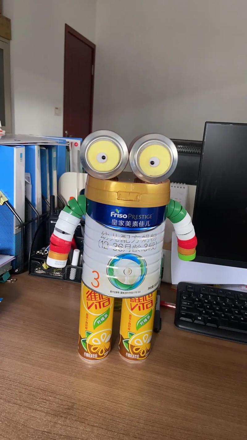 创意机器人 回收物品-第1张图片-广州国自机器人 创意机器人 回收物品-第1张图片-广州国自机器人