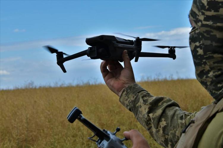 高压线 大疆 无人机-第3张图片-广州国自机器人 高压线 大疆 无人机-第3张图片-广州国自机器人