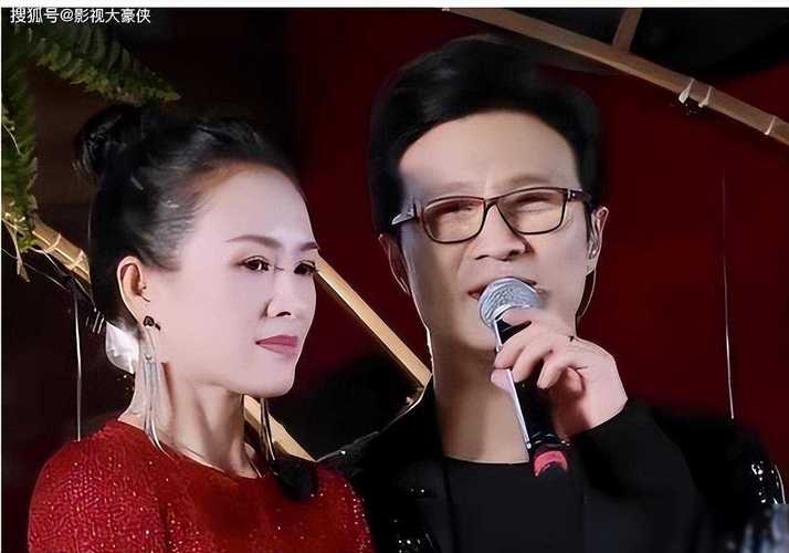 汪峰章子怡无人机告白,是浪漫还是另有深意?-第2张图片-广州国自机器人 汪峰章子怡无人机告白,是浪漫还是另有深意?-第2张图片-广州国自机器人