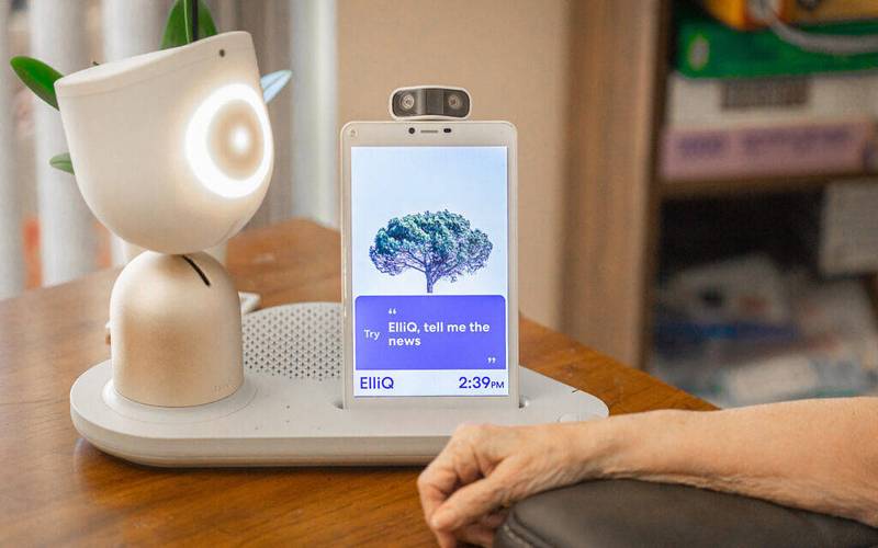 AI聊天机器人如何实现智能交互？-第1张图片-广州国自机器人