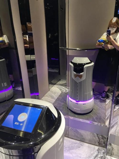 日本酒店机器人高清视频展示哪些功能？-第1张图片-广州国自机器人