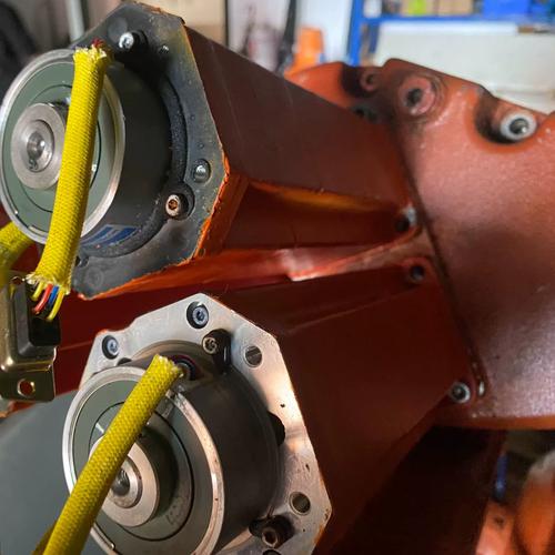 ABB机器人摩擦补偿如何优化运动精度？-第2张图片-广州国自机器人