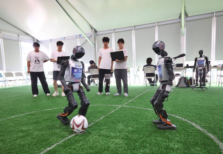 荷兰机器人比赛视频里谁更胜一筹?-第2张图片-广州国自机器人 荷兰机器人比赛视频里谁更胜一筹?-第2张图片-广州国自机器人