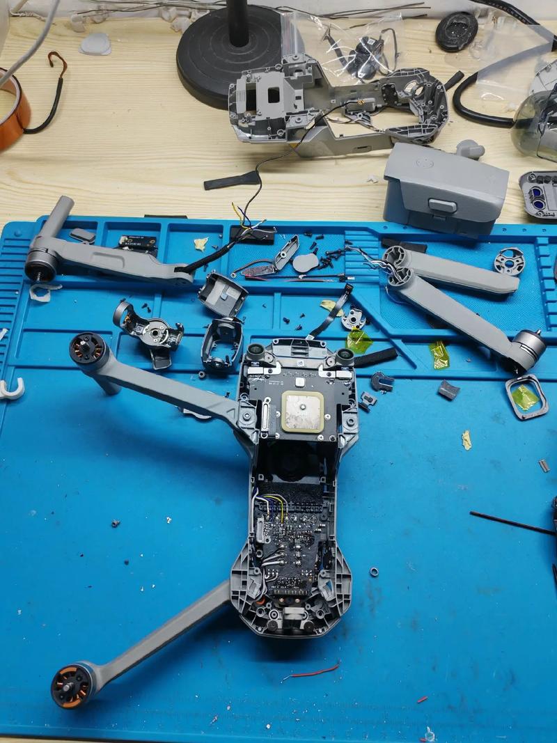 福特八无人机手柄怎么修？-第1张图片-广州国自机器人