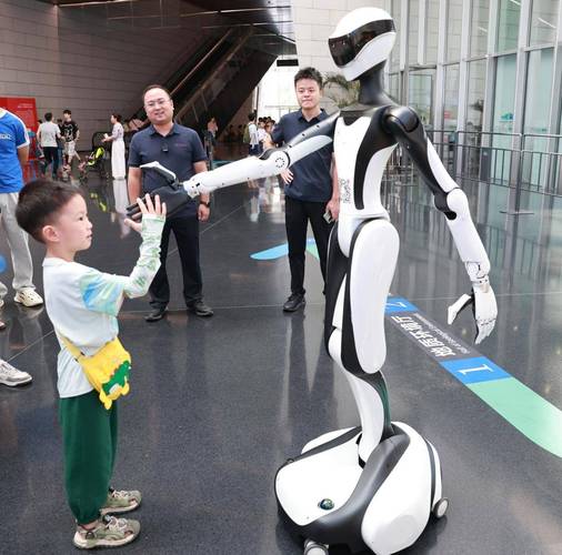 机器人VS人，谁更聪明？-第1张图片-广州国自机器人