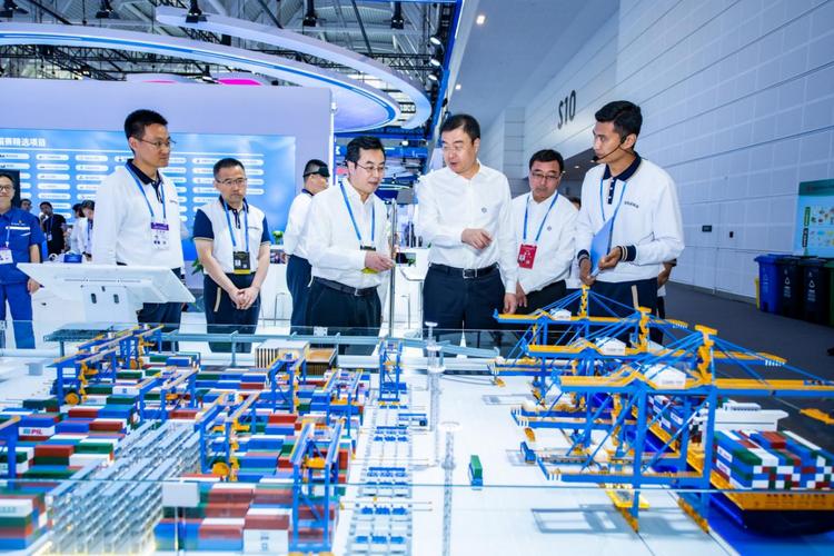 王刚 人工智能实验室-第1张图片-广州国自机器人