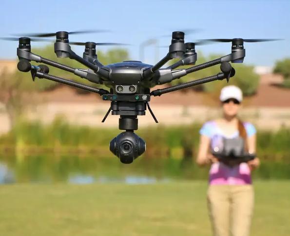 无人机如何能稳稳停在手上的？-第2张图片-广州国自机器人