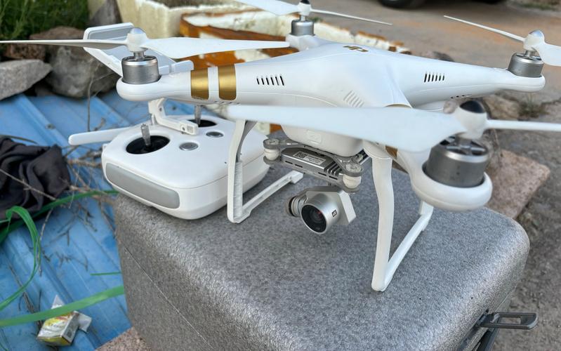 贵阳大疆精灵3无人机怎么样？-第1张图片-广州国自机器人
