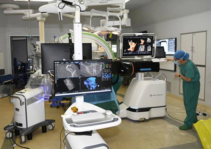 titan手术机器人-第3张图片-广州国自机器人