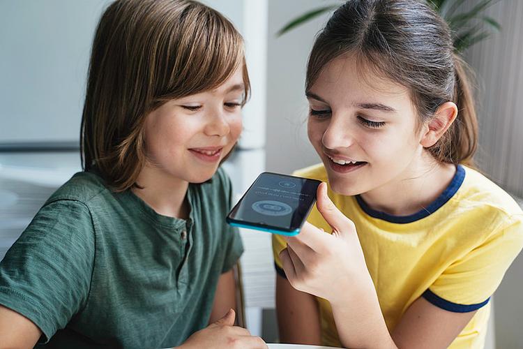 语音人工智能手机对话-第1张图片-广州国自机器人