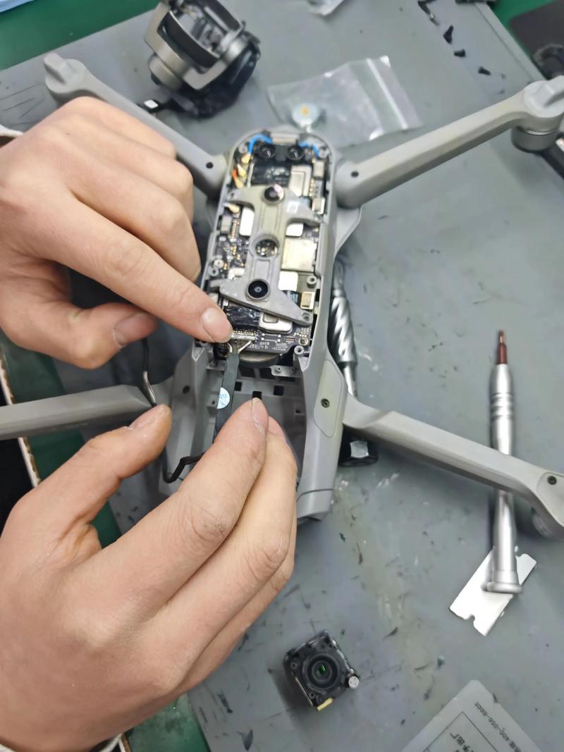 智航幻影无人机拆机图藏着哪些秘密？-第1张图片-广州国自机器人