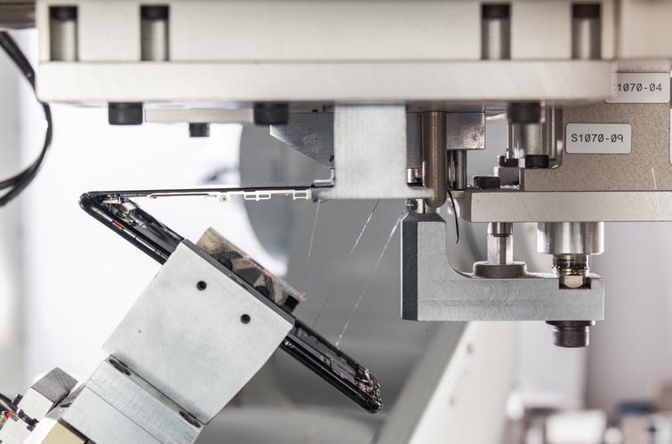 Apple拆解机器人-第1张图片-广州国自机器人