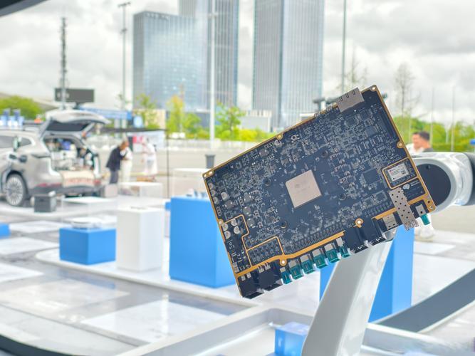 地平线AI芯片有何独特优势?-第3张图片-广州国自机器人 地平线AI芯片有何独特优势?-第3张图片-广州国自机器人