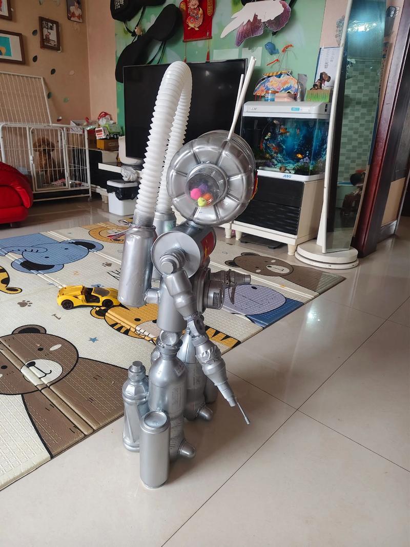 塑料瓶做机器人,材料怎么选?步骤有哪些?-第1张图片-广州国自机器人 塑料瓶做机器人,材料怎么选?步骤有哪些?-第1张图片-广州国自机器人