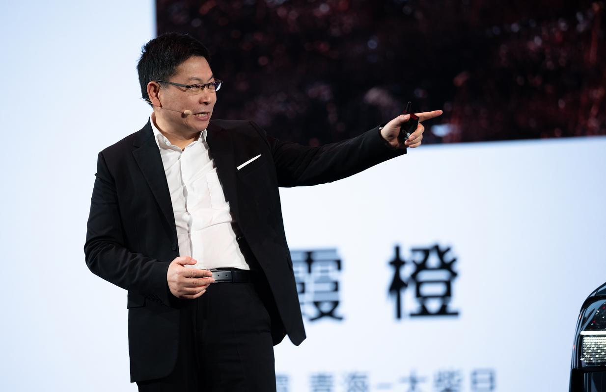 余承东解读人工智能视频有何新突破？-第3张图片-广州国自机器人