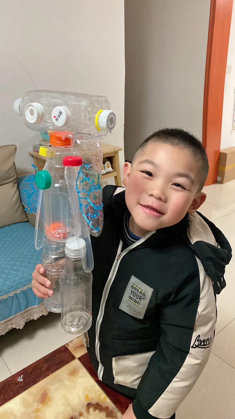 饮料瓶如何变身机器人?-第1张图片-广州国自机器人 饮料瓶如何变身机器人?-第1张图片-广州国自机器人