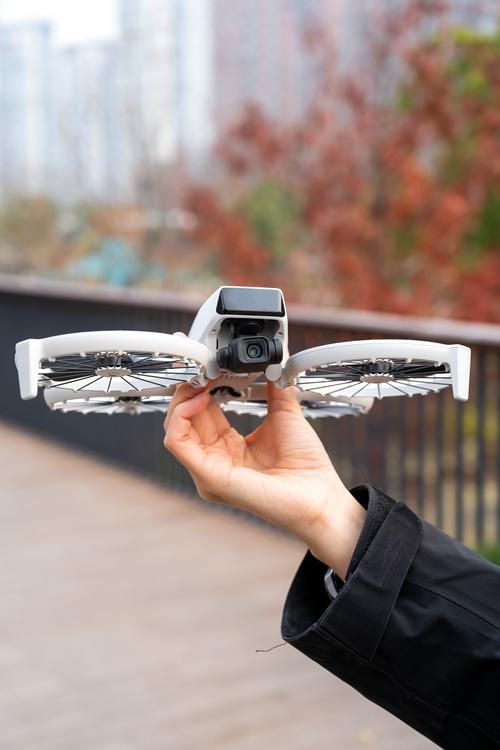 大疆无人机自拍怎么选？-第3张图片-广州国自机器人