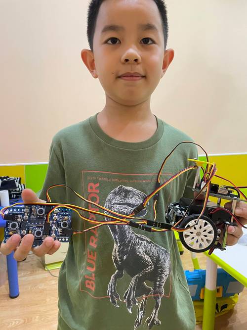 中学生如何轻松入门机器人编程？-第3张图片-广州国自机器人