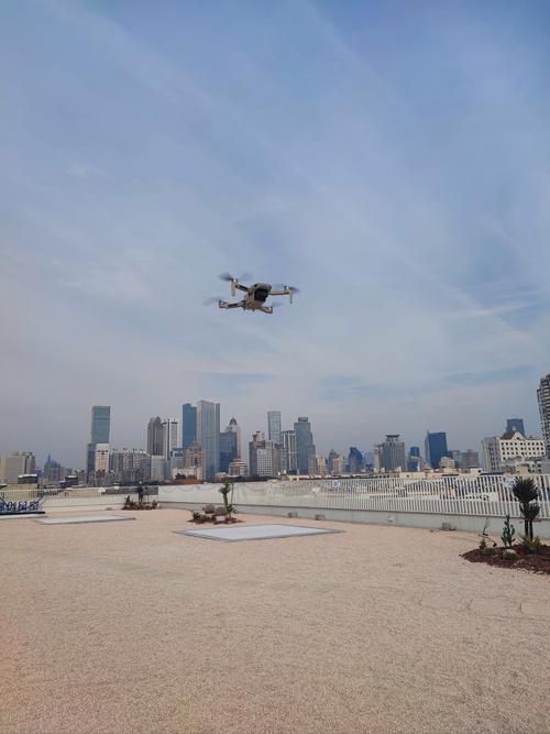 无人机航拍300米左右能拍多广？-第1张图片-广州国自机器人