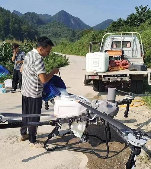 无人机机长如何转型植保驾驶员？-第1张图片-广州国自机器人