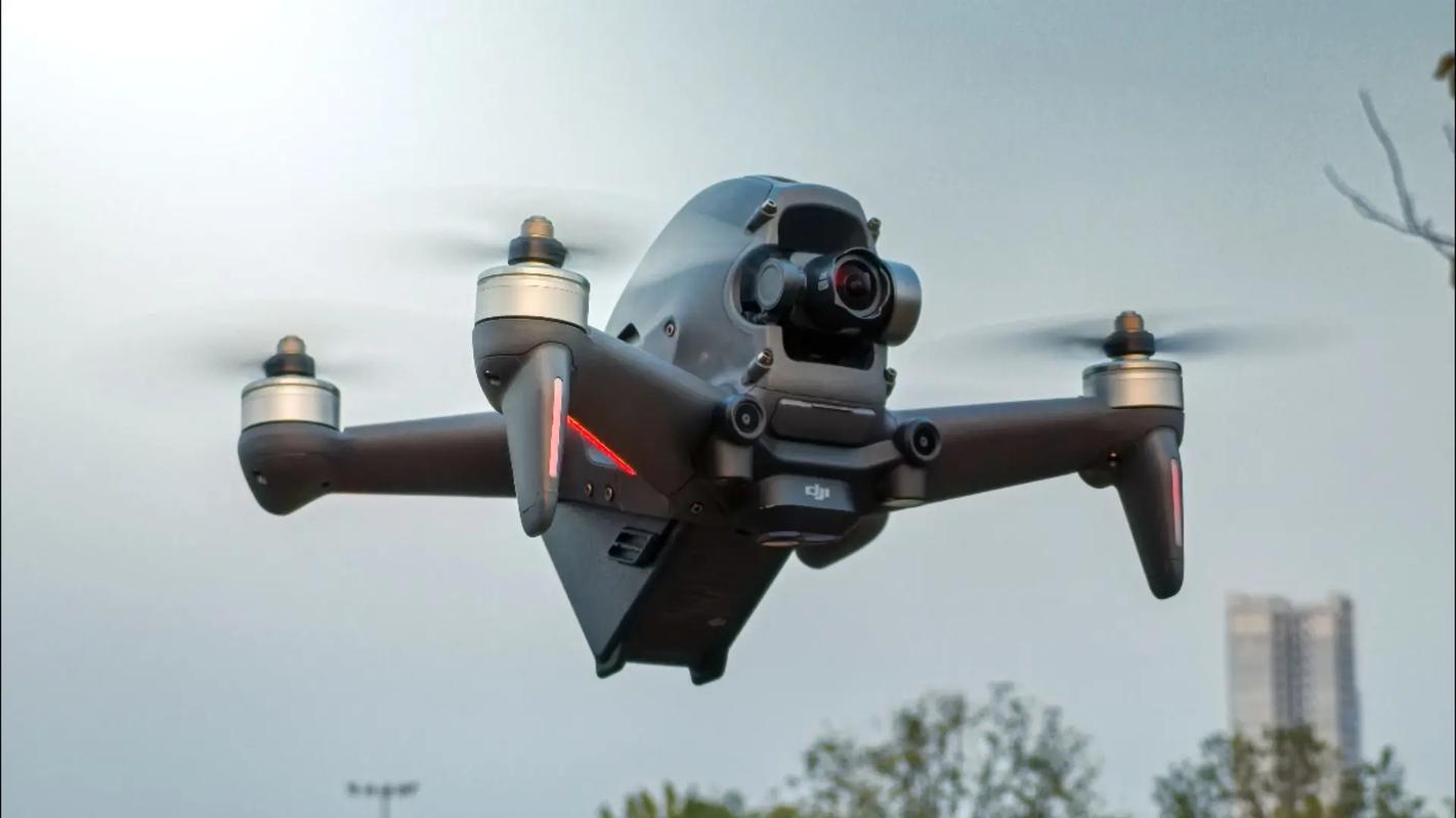 大疆旗舰无人机防风极限是多少？-第2张图片-广州国自机器人