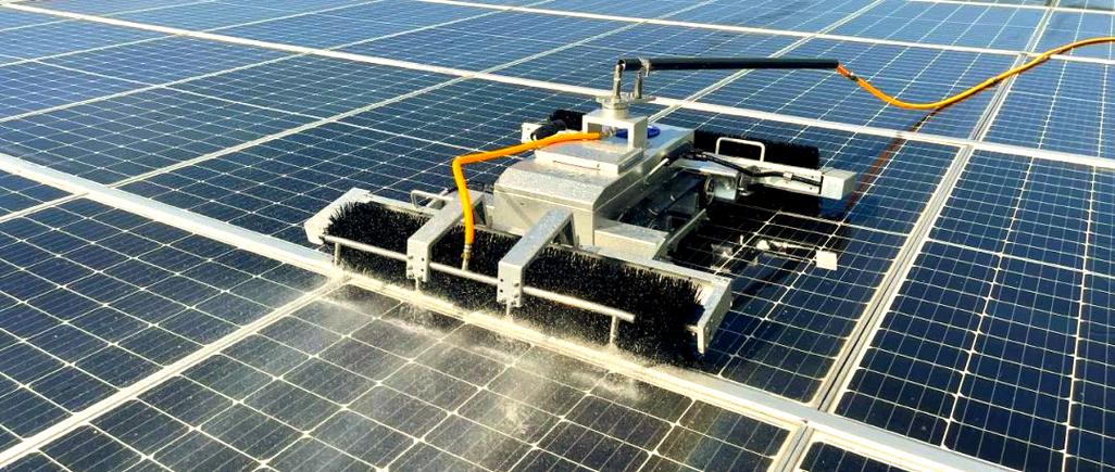 南京光伏板清洗机器人如何高效清洁？-第2张图片-广州国自机器人