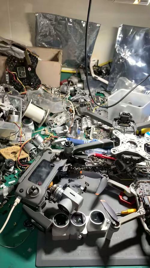 大疆无人机失误操作，原因究竟何在？-第2张图片-广州国自机器人