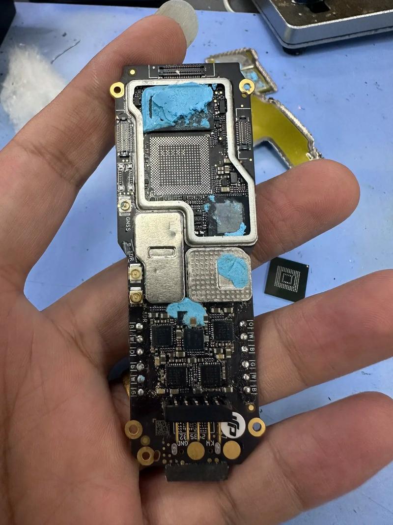 大疆无人机 联芯芯片-第3张图片-广州国自机器人