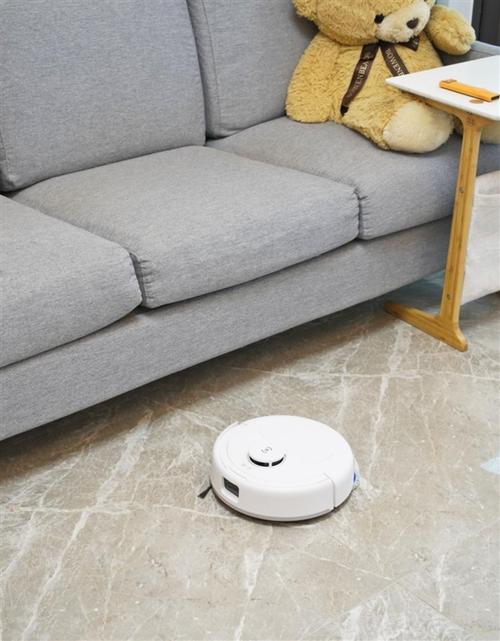 地宝机器人吸尘器有多搞笑？-第1张图片-广州国自机器人