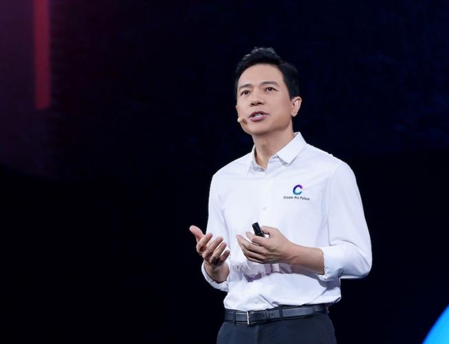 李彦宏如何定义人工智能汽车?-第1张图片-广州国自机器人 李彦宏如何定义人工智能汽车?-第1张图片-广州国自机器人