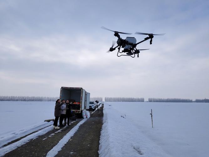 东北严寒下无人机怎么飞才安全?-第1张图片-广州国自机器人 东北严寒下无人机怎么飞才安全?-第1张图片-广州国自机器人