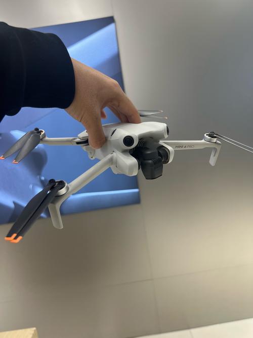 军用无人机如何实现远程精准控制?-第2张图片-广州国自机器人 军用无人机如何实现远程精准控制?-第2张图片-广州国自机器人