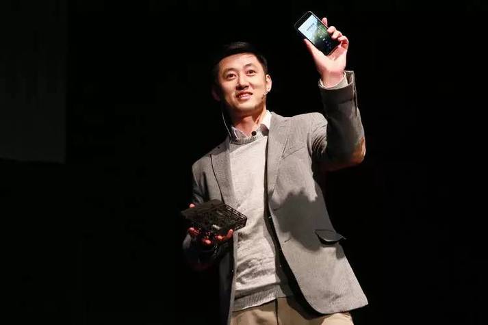 自拍无人机王孟秋公司-第1张图片-广州国自机器人 自拍无人机王孟秋公司-第1张图片-广州国自机器人