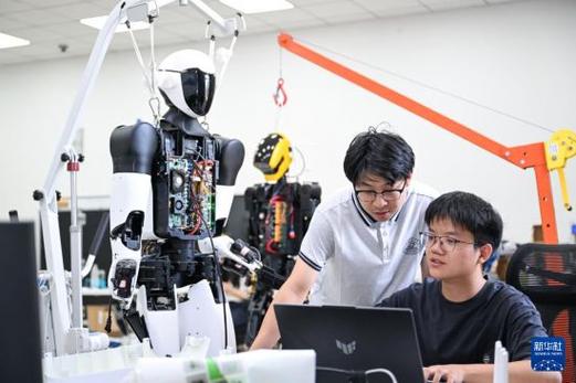 智能机器人技术研究生就业前景如何？-第1张图片-广州国自机器人
