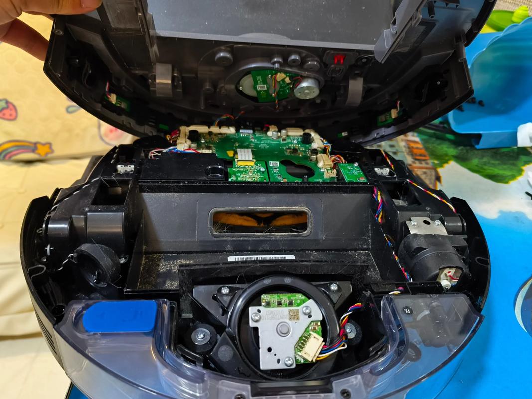 科沃斯机器人充电不亮怎么办？-第3张图片-广州国自机器人