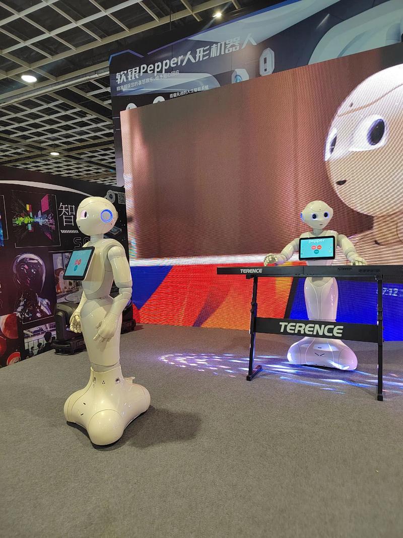 智能佳百变创意机器人，能玩出多少花样？-第3张图片-广州国自机器人