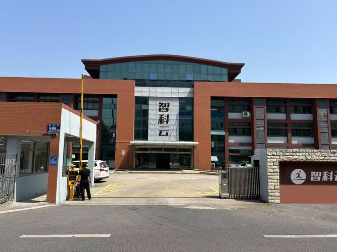 云机器人科技如何赋能未来智能？-第3张图片-广州国自机器人